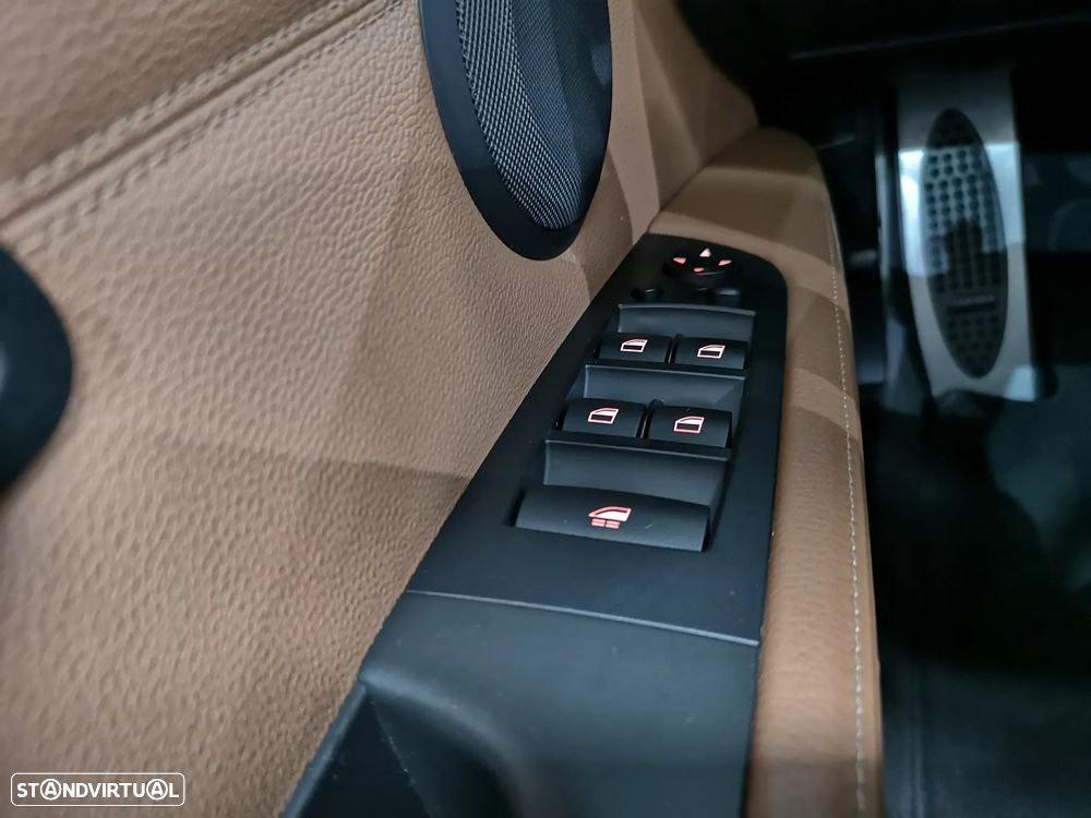 BMW 320 d Cabrio - 30