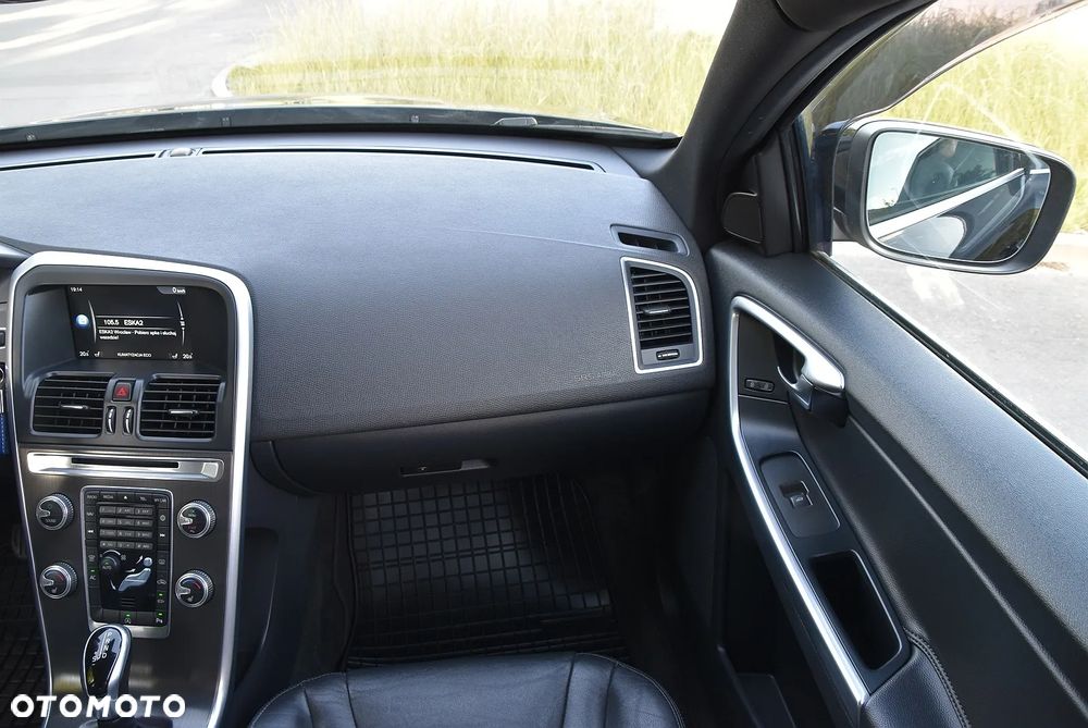 Volvo XC 60 - 23