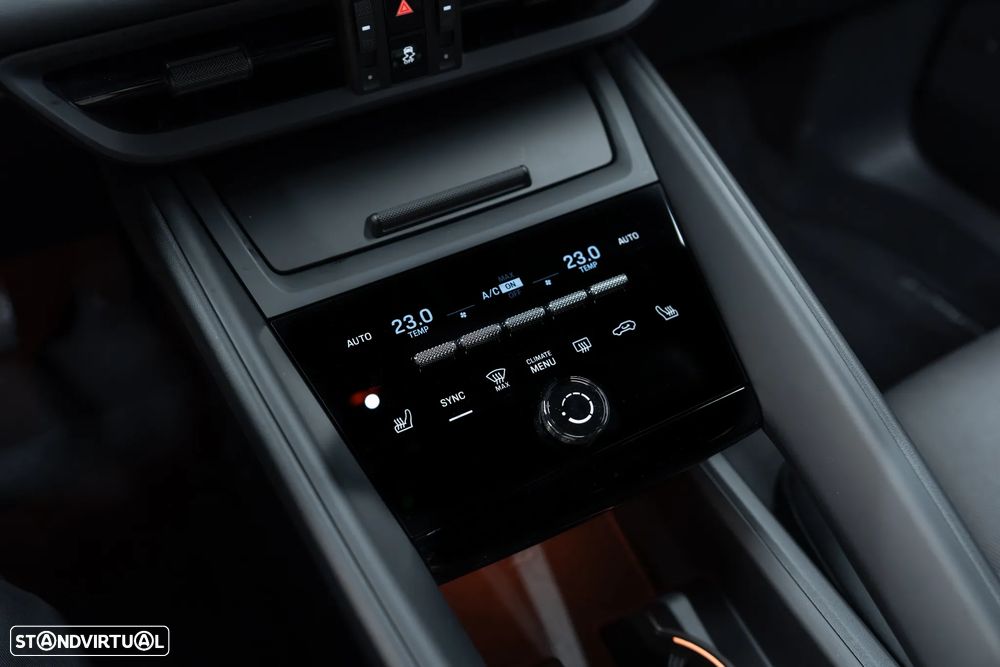 Porsche Macan Electric - 53