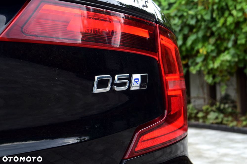 Volvo S90 D5 AWD R-Design - 30