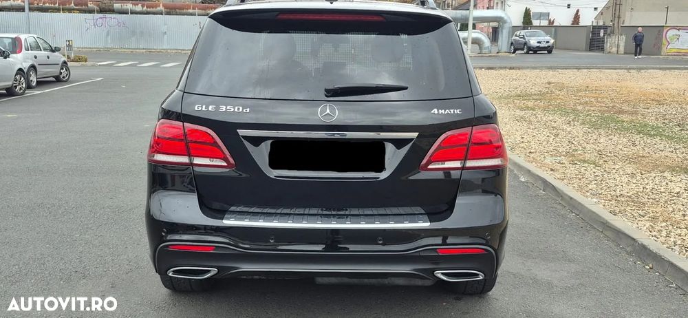 Mercedes-Benz GLE - 24