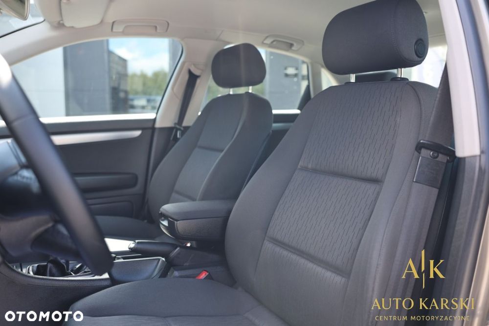 Audi A4 Avant - 31