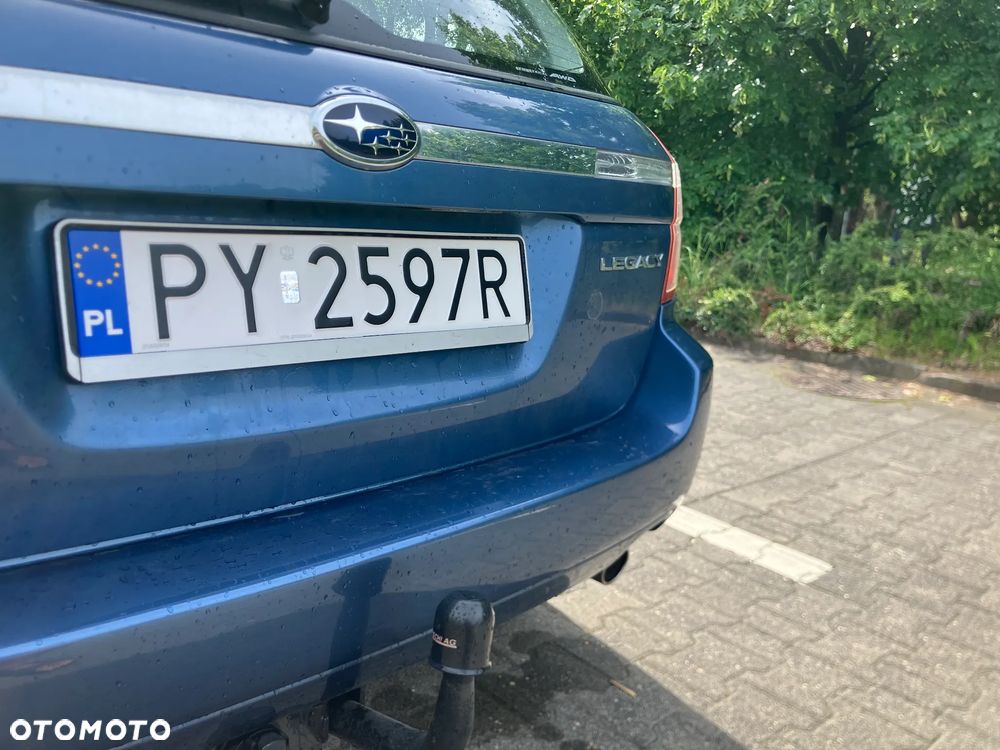 Subaru Legacy - 13