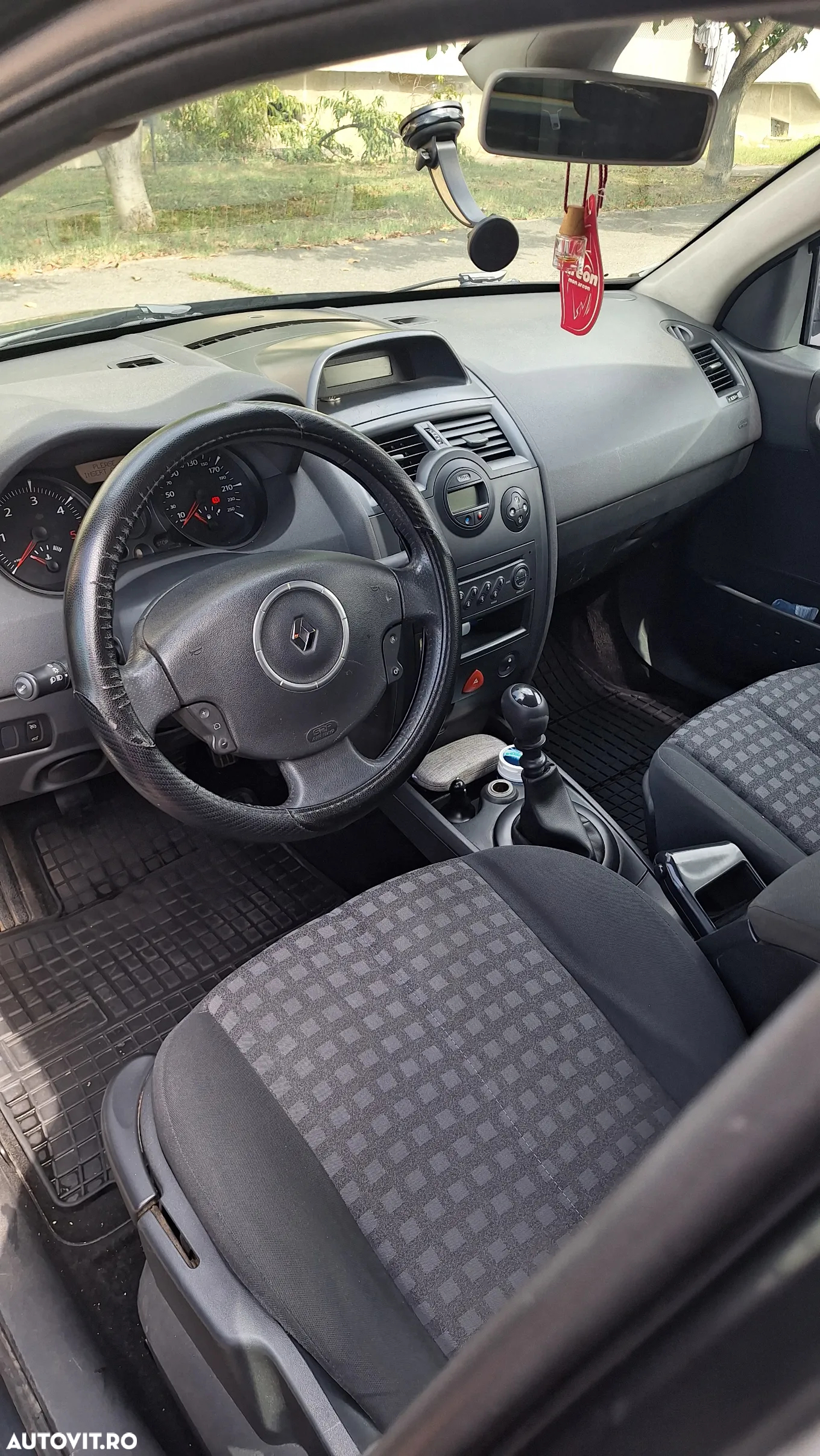 Renault Megane - 10