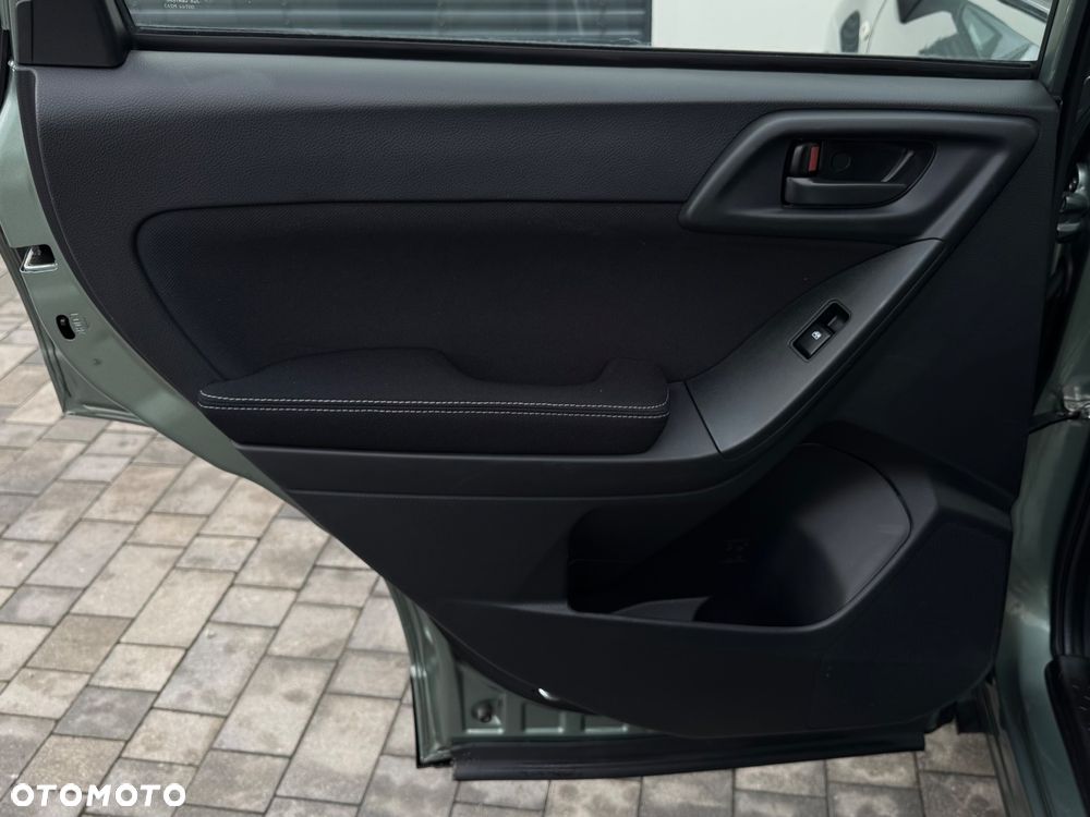 Subaru Forester 2.0 D Active - 33