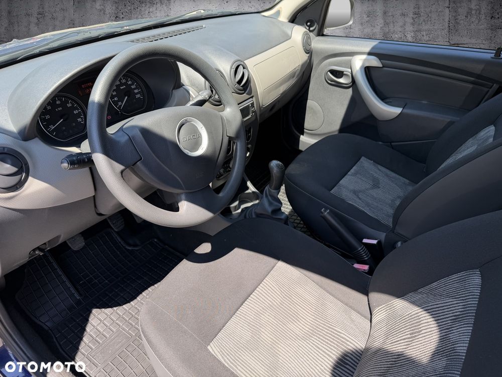 Dacia Sandero 1.2 16V Laureate II - 8