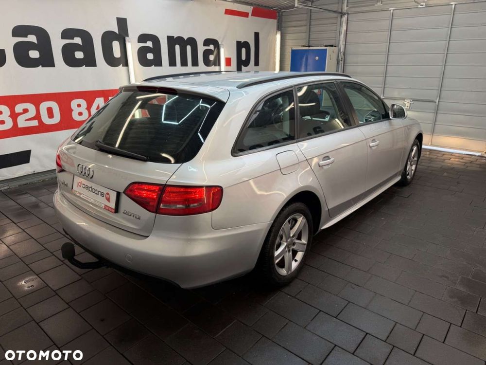 Audi A4 Avant - 8