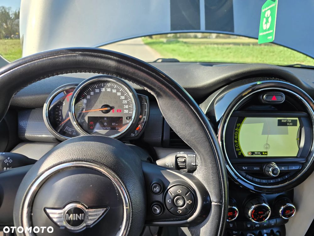 MINI Cooper - 9