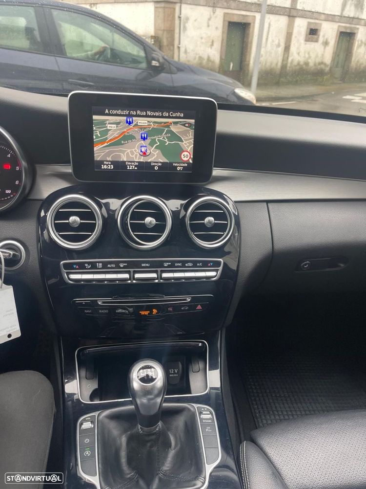 Mercedes-Benz C 220 d AMG Line - 30