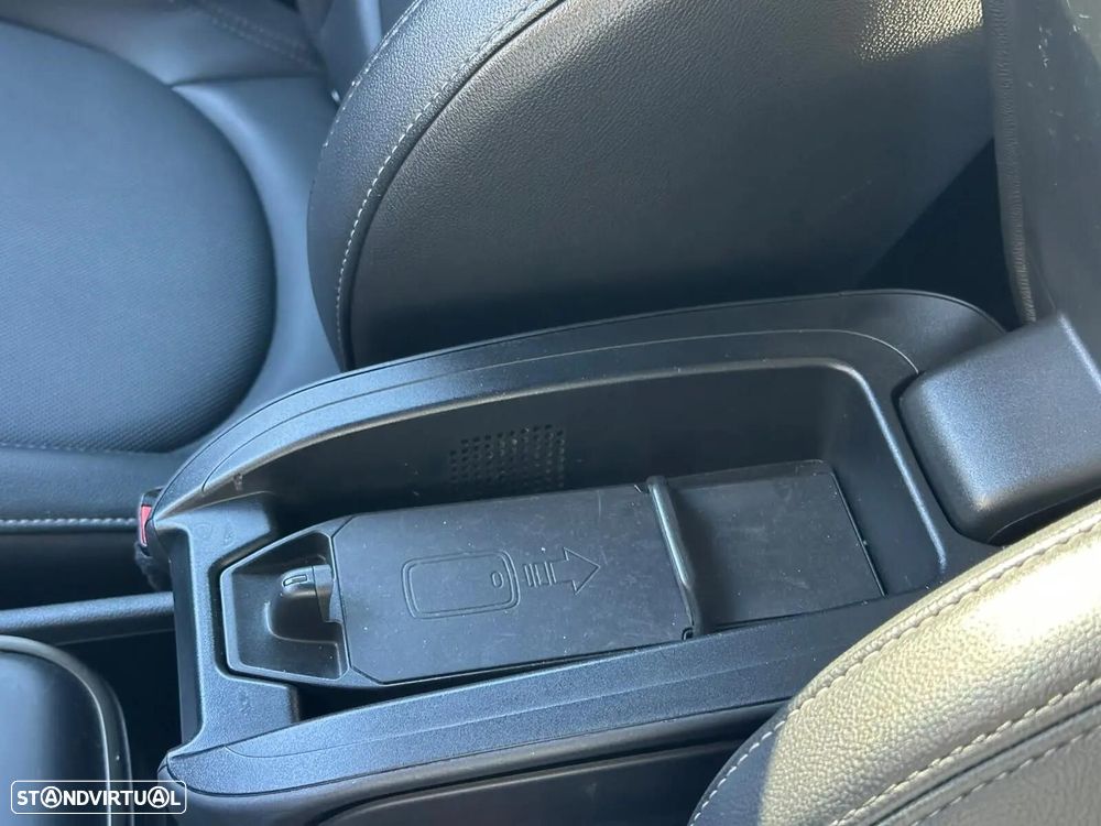 MINI Countryman Cooper SE ALL4 Auto - 25