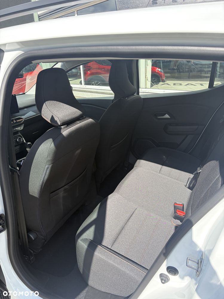 Dacia Sandero - 23