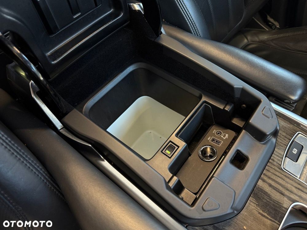 Land Rover Range Rover - 30