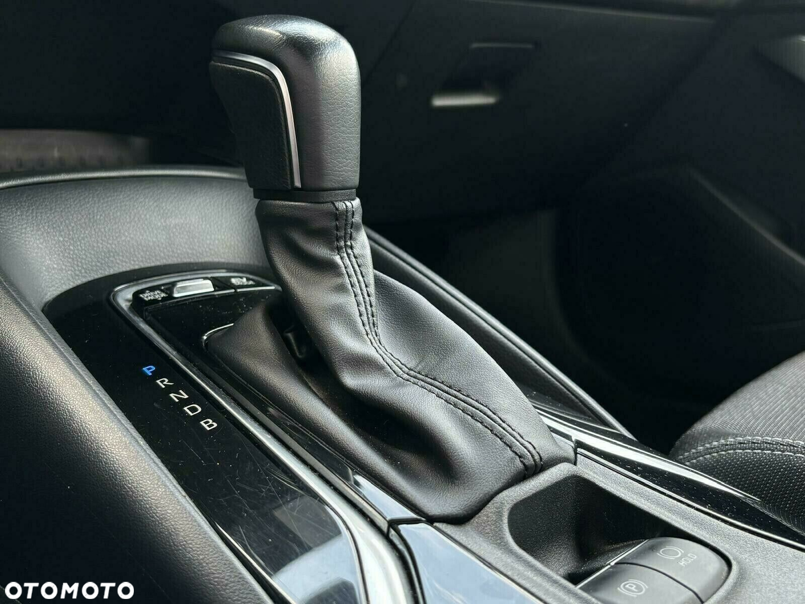 Toyota Corolla - 15