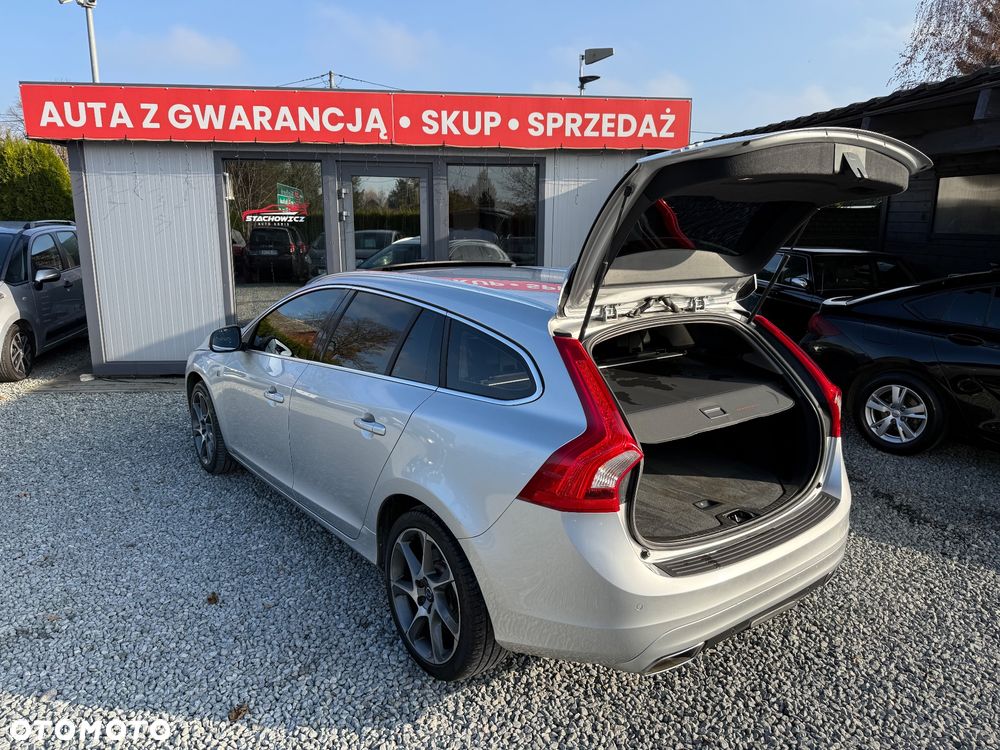 Volvo V60 D4 Drive-E Ocean Race - 4