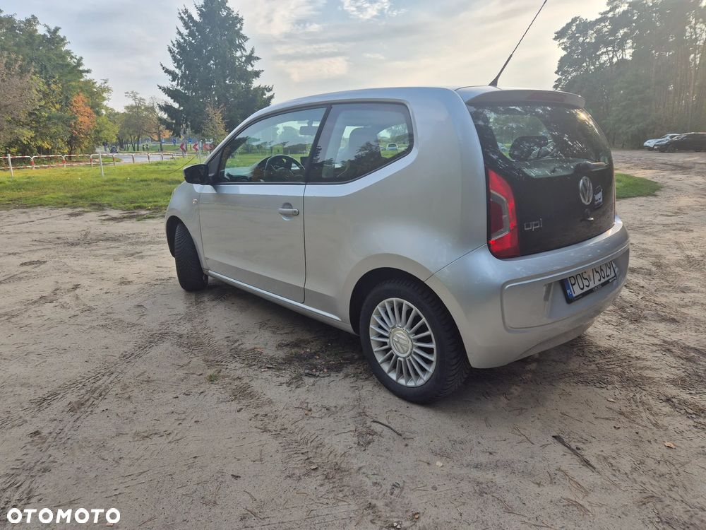 Volkswagen up! - 18