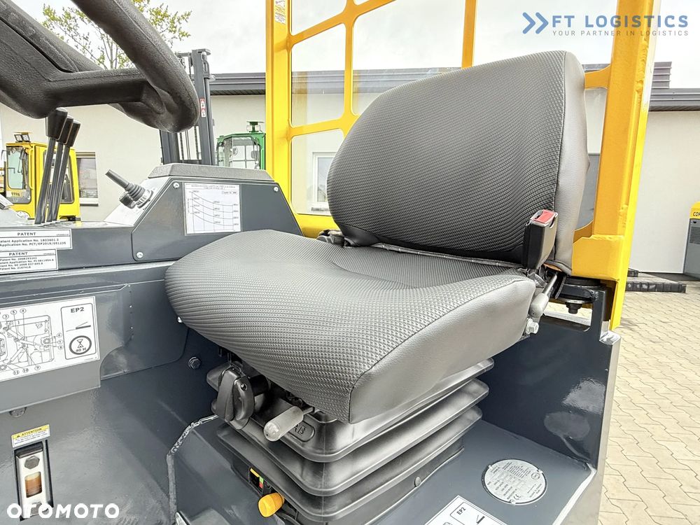 Combilift WÓZEK CZTEROKIERUNKOWY - WIELOKIERUNKOWY / CB4000 / GAS / TRIPLEX 5200MM / WOLNY SKOK / POZYCJONER WIDEŁ / PRZESUW WIDEŁ / STAN IDEALNY / Szeroka oferta wózków czterokierunkowych i bocznych, dopasowanych do różnorodnych potrzeb i zastosowań - 12