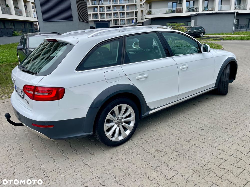 Audi A4 Allroad 2.0 TDI Quattro - 6