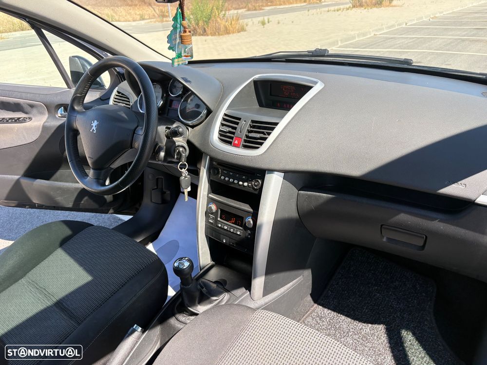 Peugeot 207 SW 1.4 Sport - 19