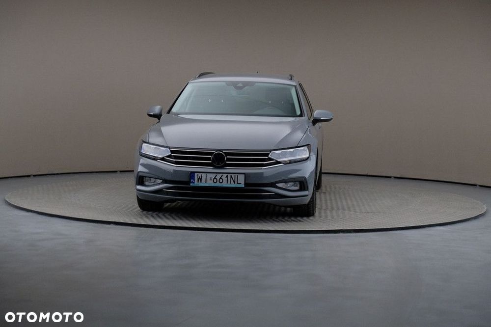 Volkswagen Passat Variant - 3