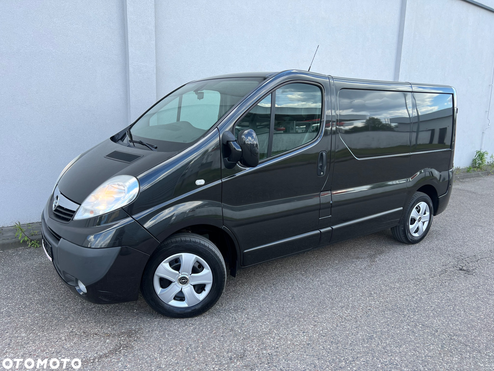 Opel VIVARO - 12