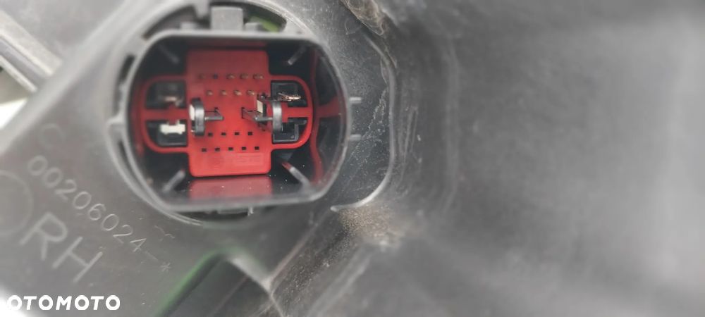 Jaguar E Pace E-Pace 2017- X540 Prawy Mid Led Oryginał J9C3-13W029-EC - 6