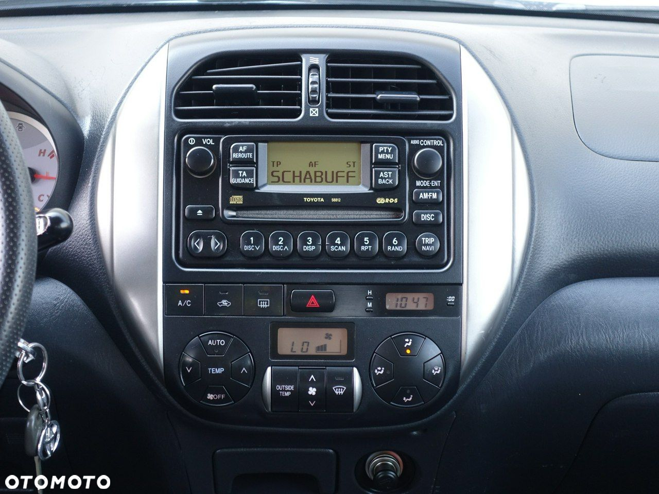Toyota RAV4 - 16