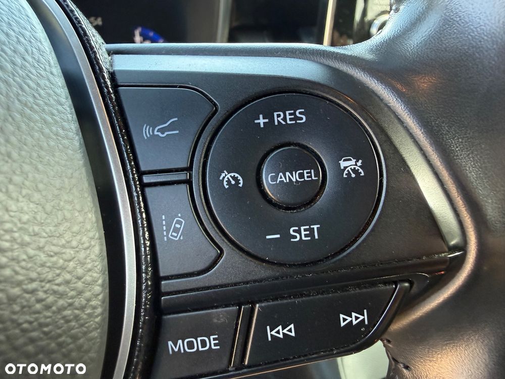 Toyota Corolla 1.8 Hybrid Executive - 37
