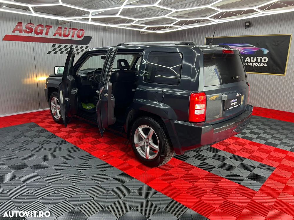 Jeep Patriot - 16