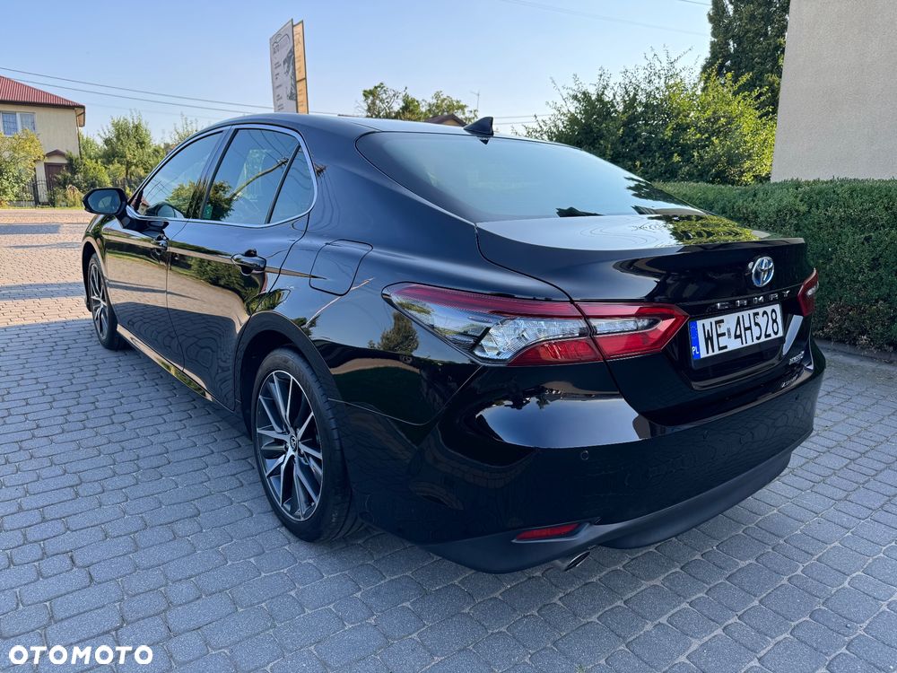 Toyota Camry 2.5 Hybrid Executive CVT - 6