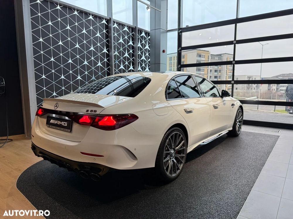 Mercedes-Benz E 53 AMG Hybrid 4Matic+ AMG SPEEDSHIFT TCT 9G - 6