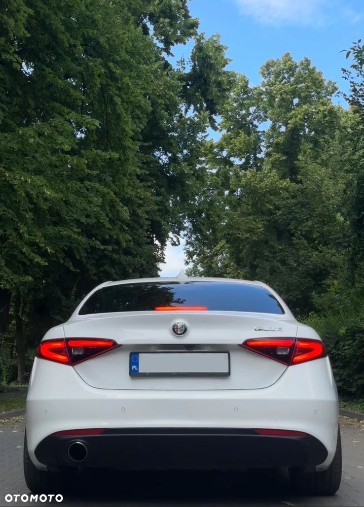 Alfa Romeo Giulia 2.0 Turbo Super - 12