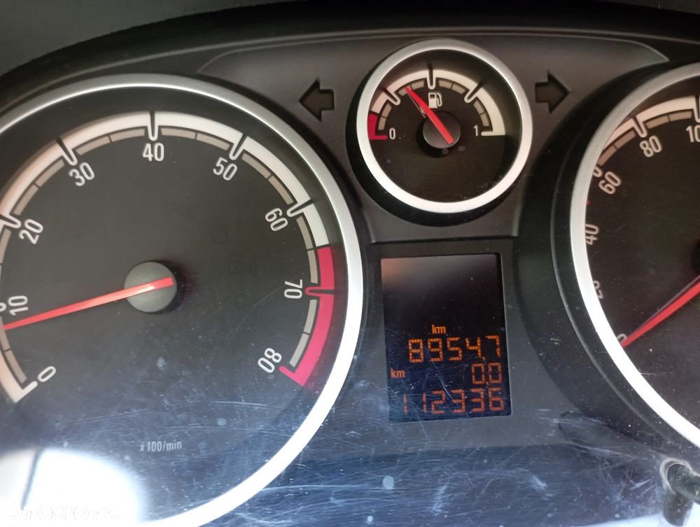 Opel Corsa 1.4 16V Active - 7