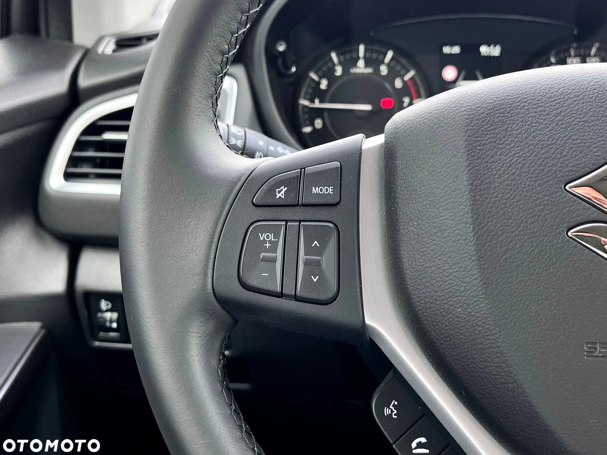 Suzuki SX4 S-Cross - 25
