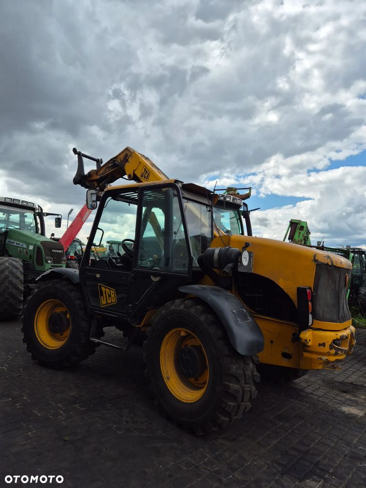 JCB - 2