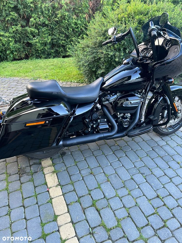 Harley-Davidson Touring Road Glide - 8
