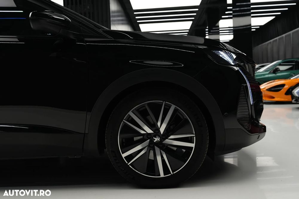 Peugeot 3008 PHEV 300 EAT8 4X4 GT - 33