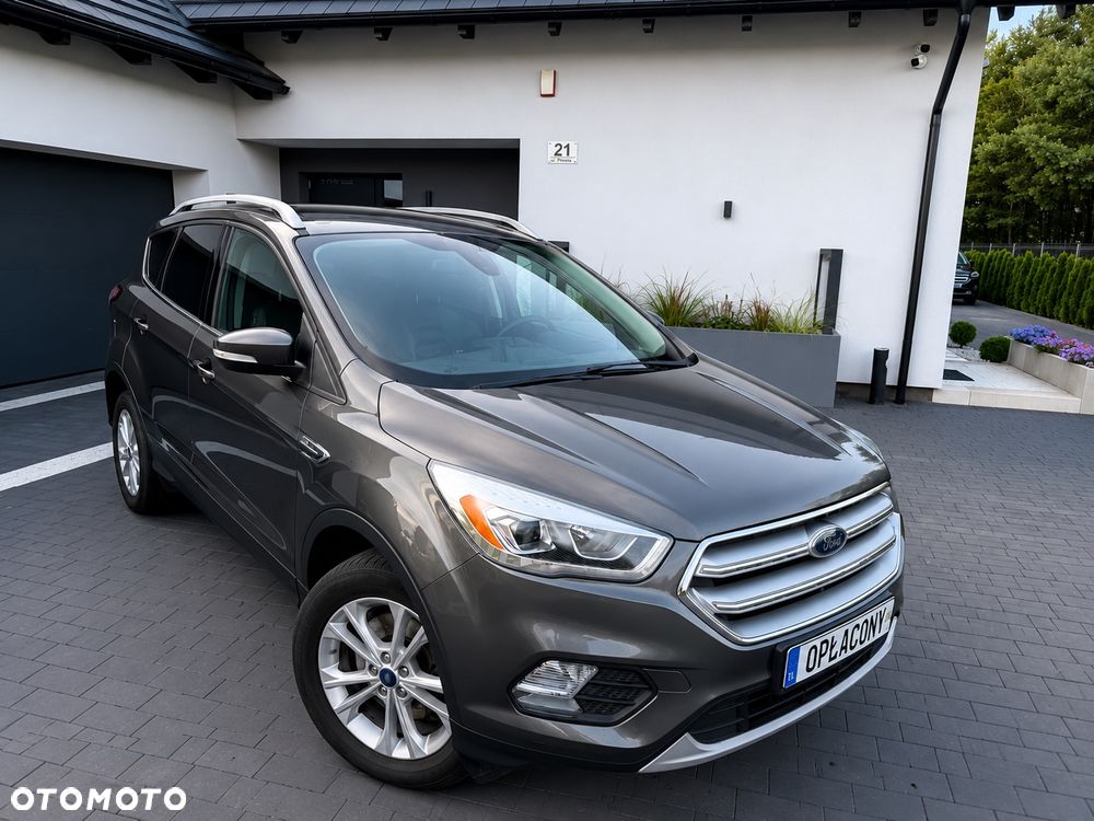 Ford Kuga 2.0 TDCi 2x4 Titanium - 1