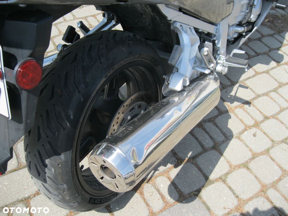 Yamaha FJR - 11