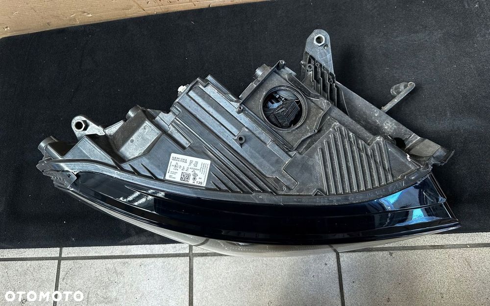 SKODA ENYAQ iV 2020 LAMPA PRAWY PRZÓD PREZDNIA FULL LED 5LB941016A - 7