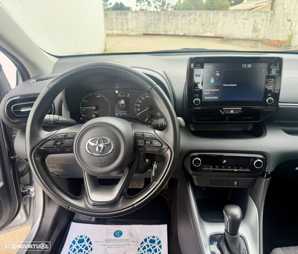 Toyota Yaris 1.5 HDF Comfort Plus - 12