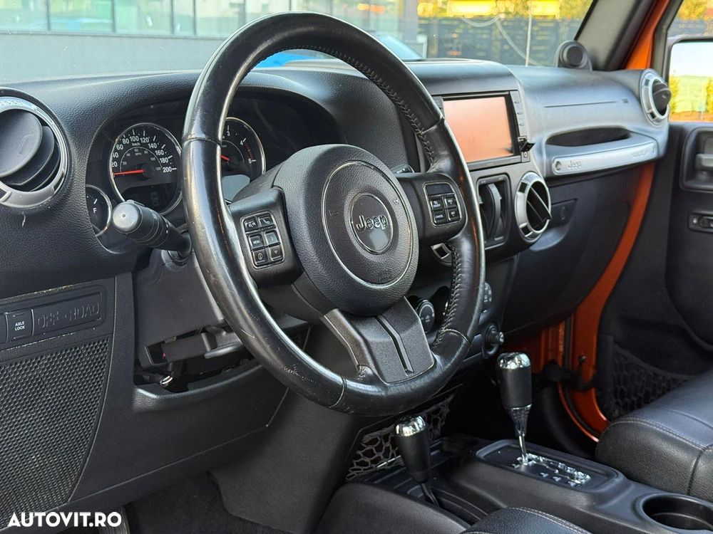 Jeep Wrangler 2.8 CRD AT Rubicon - 10