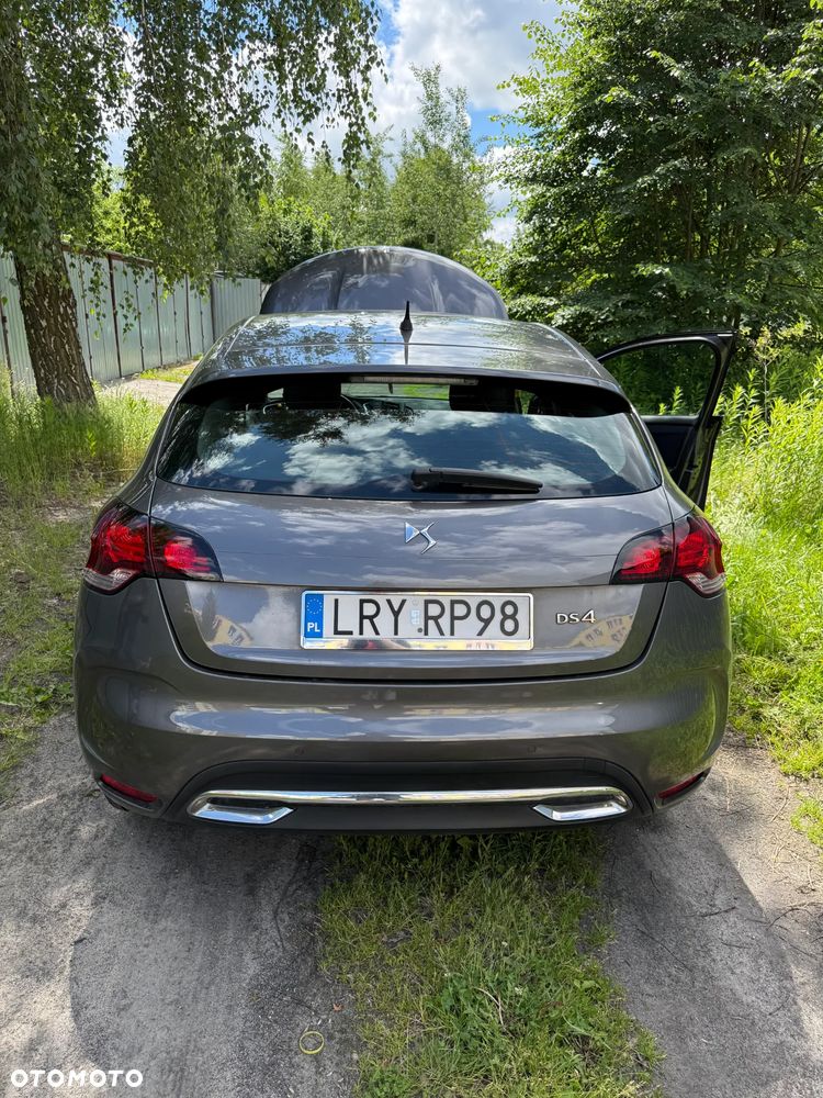 Citroën DS4 e-HDi 115 SoChic - 4