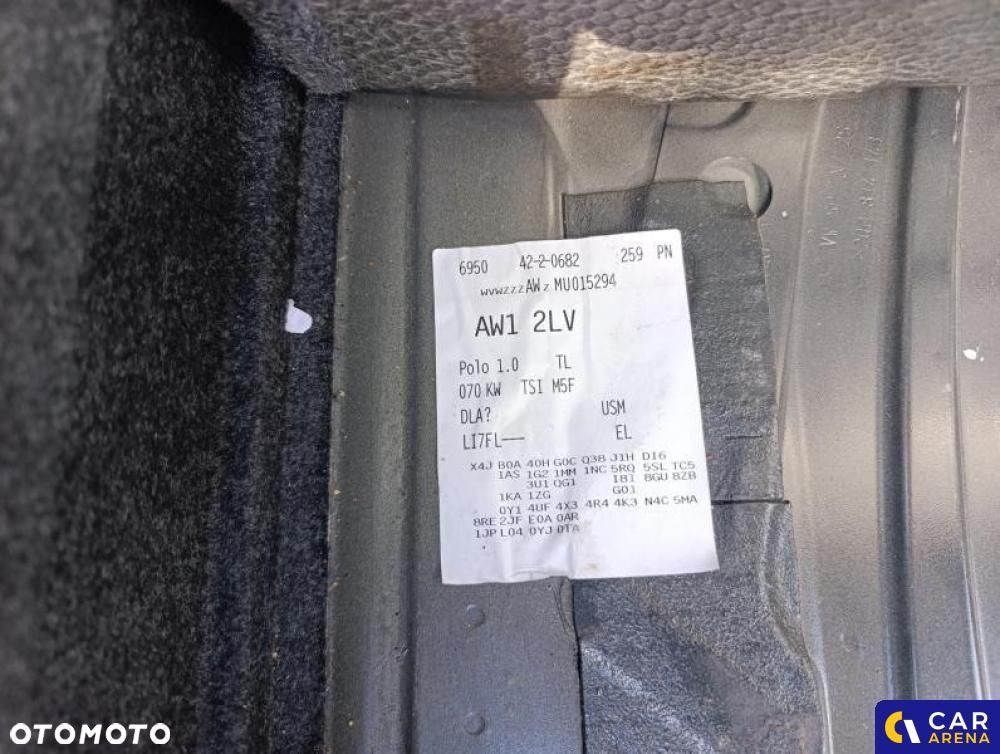 Volkswagen Polo - 18
