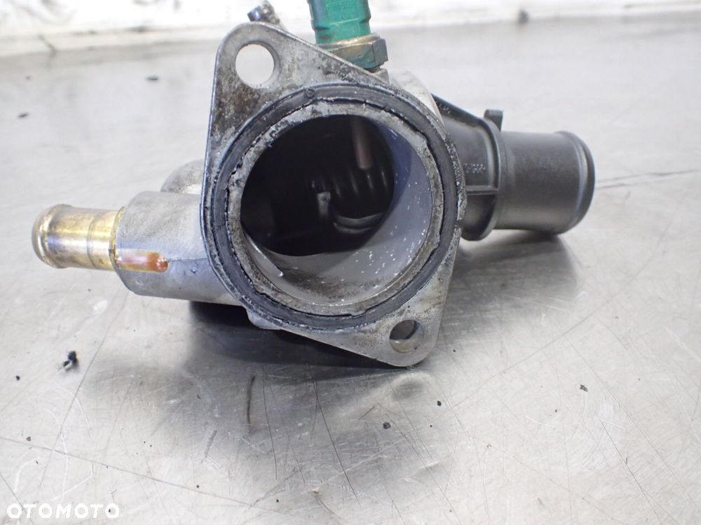 OBUDOWA TERMOSTATU ALFA ROMEO 147 1.6 - 2