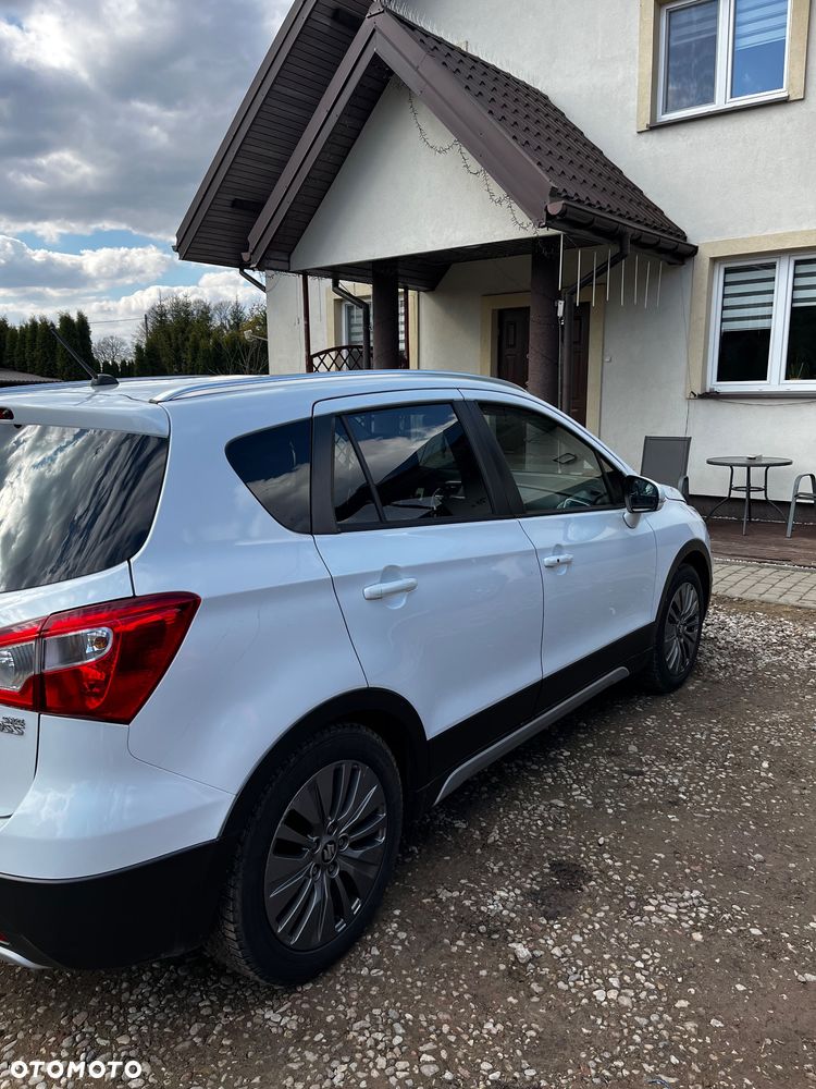 Suzuki SX4 S-Cross - 4