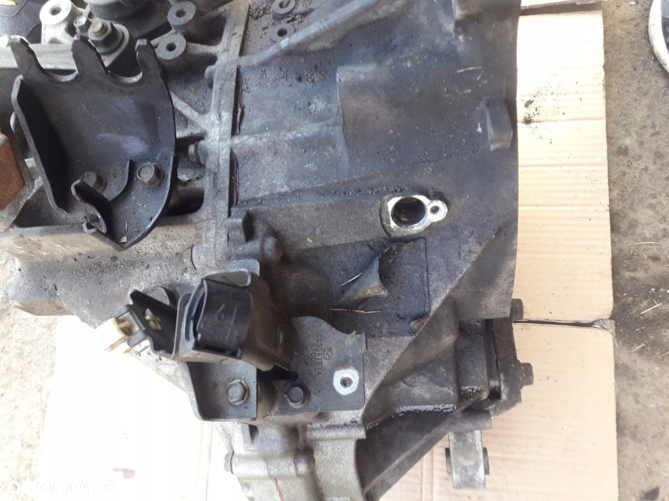 Mazda 3 5 05-10 2.0 citd Skrzynia Biegów 6 Biegów - 10