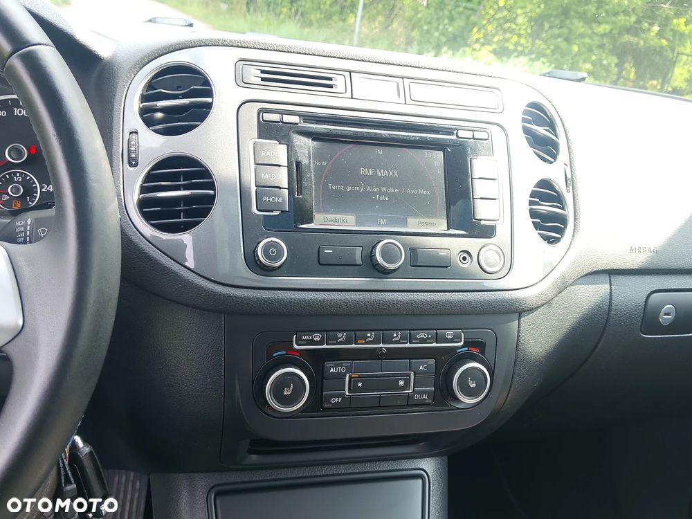 Volkswagen Tiguan - 25