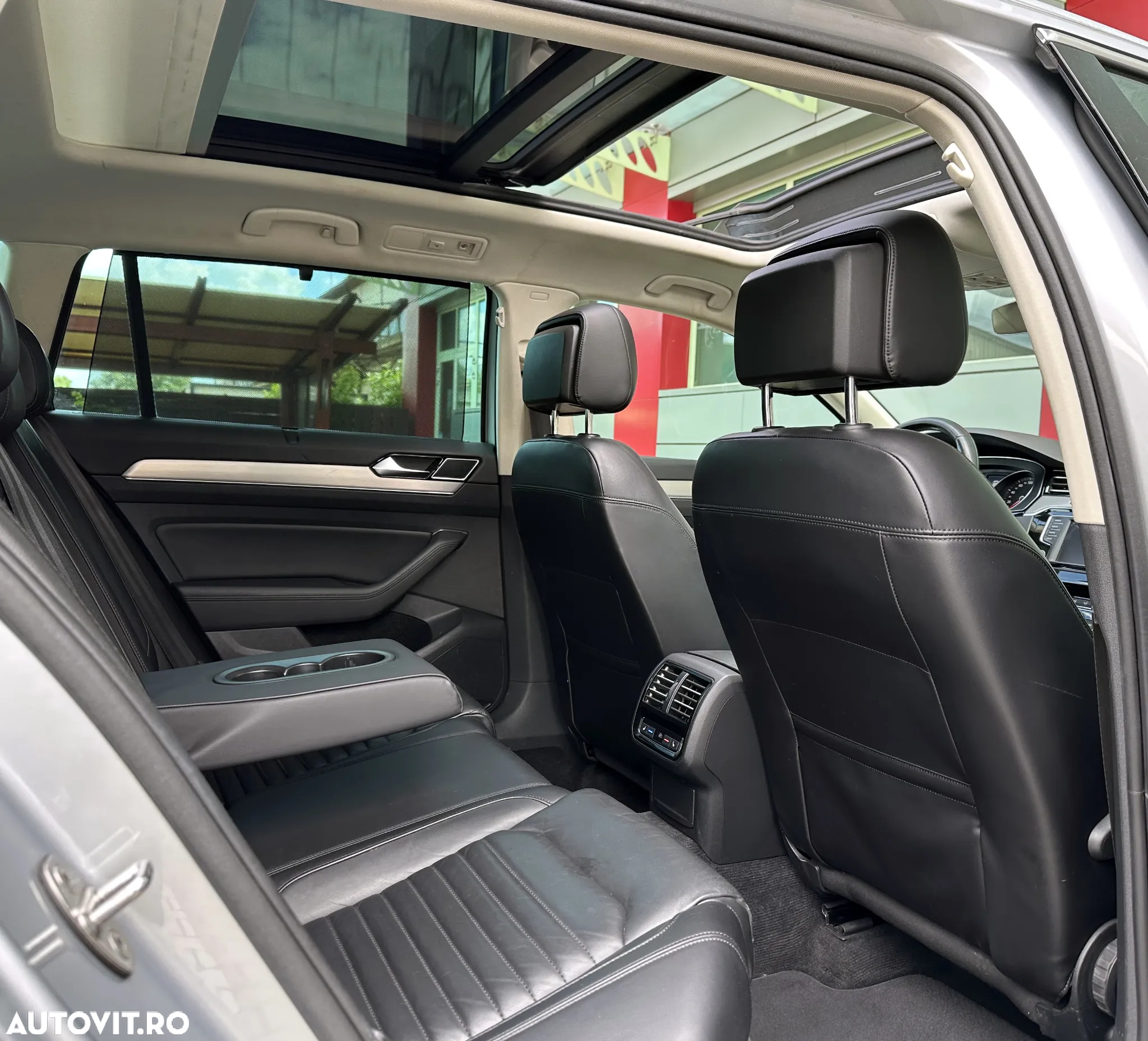 Volkswagen Passat - 24