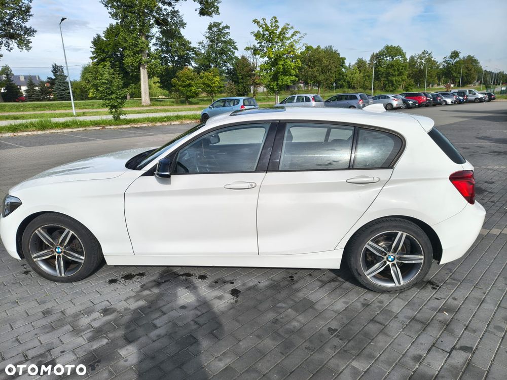 BMW Seria 1 118d Sport Line - 12