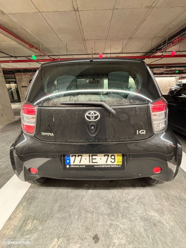 Toyota iQ 1.33 VVT-i - 9